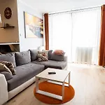 Verona 115, 69m2, Terrace, Garage Краков